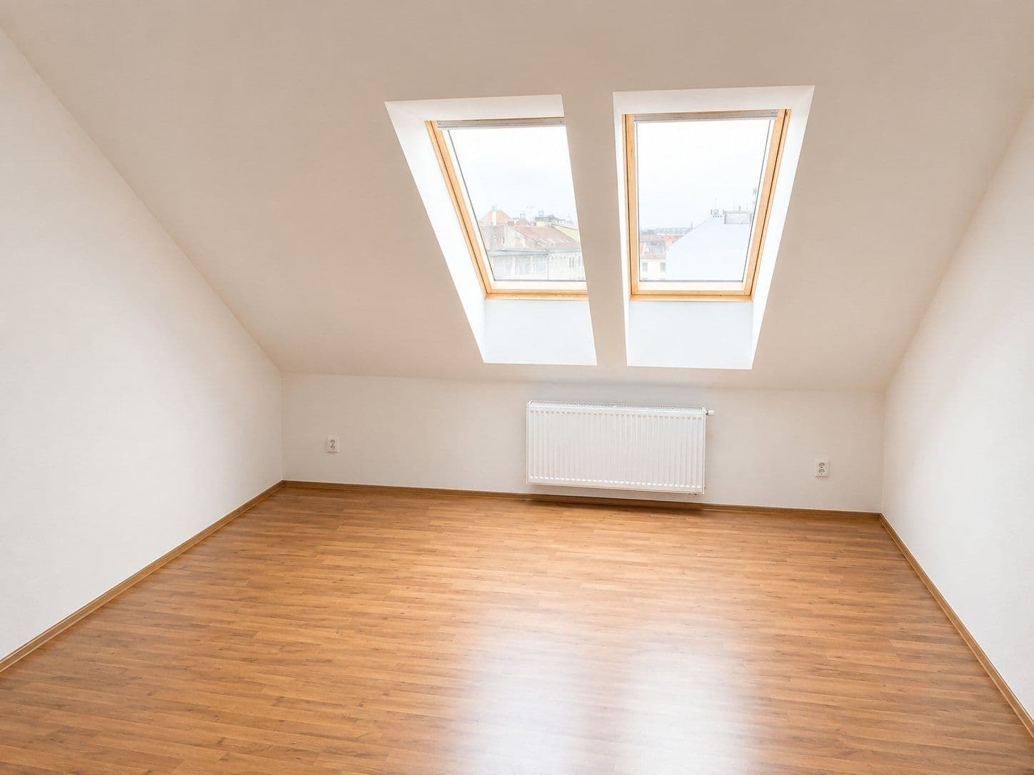 Pronájem bytu 1+kk 34 m², Vlhká, Brno, Jihomoravský kraj Pronájem bytu 1+kk 34 m², Vlhká, Brno, Jihomoravský kraj