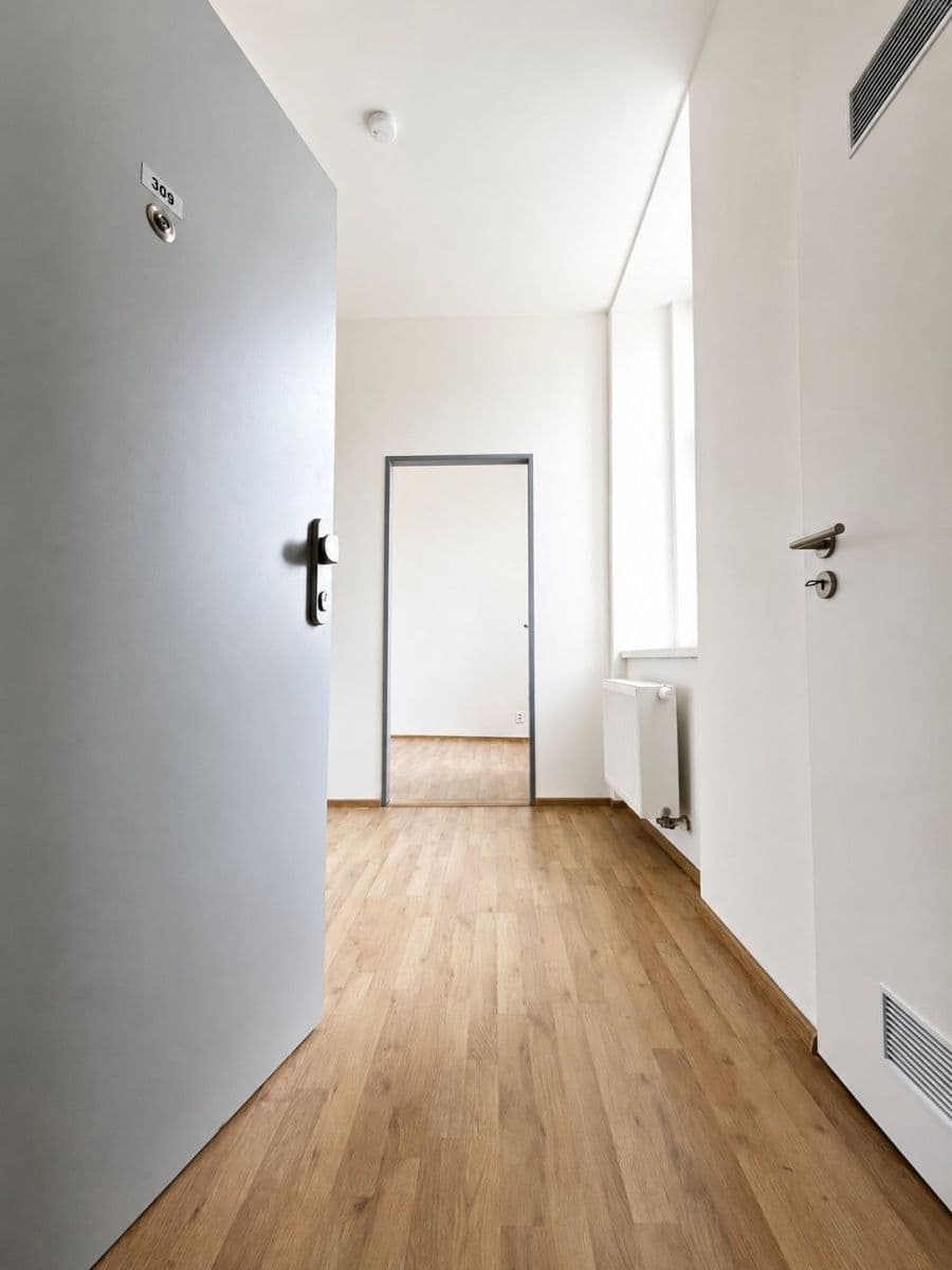 Pronájem bytu 2+1 55 m², Vlhká, Brno, Jihomoravský kraj Pronájem bytu 2+1 55 m², Vlhká, Brno, Jihomoravský kraj