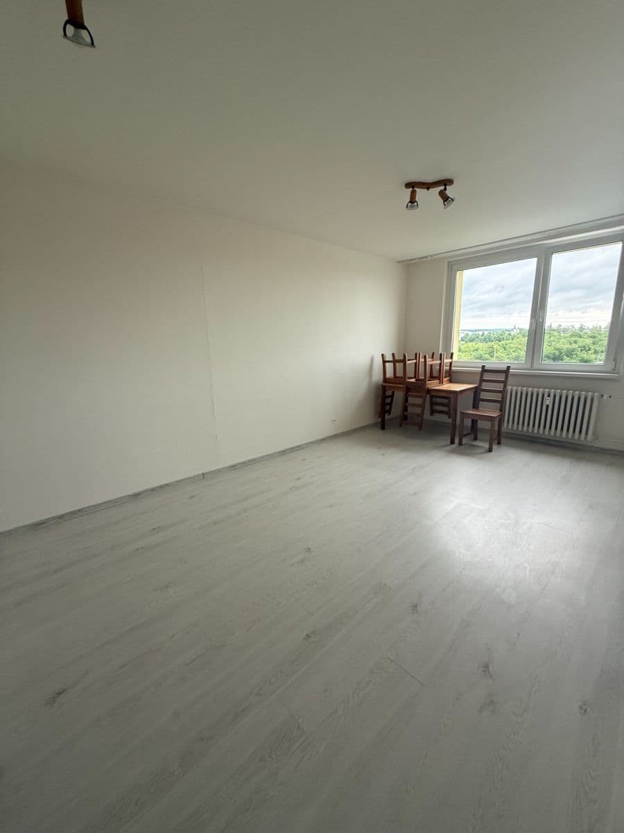 Prodej bytu 3+1 78 m², Sportovní, Vyškov, Jihomoravský kraj Prodej bytu 3+1 78 m², Sportovní, Vyškov, Jihomoravský kraj