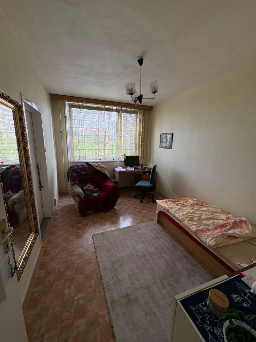 Pronájem bytu 4+1 97 m², Renoirova, Praha, Praha Pronájem bytu 4+1 97 m², Renoirova, Praha, Praha