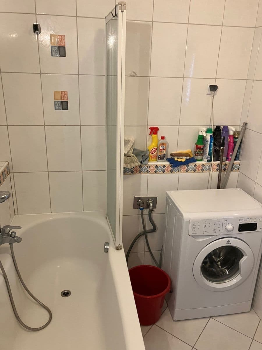 Pronájem bytu 1+1 50 m², Na križovatkách, Ružinov, Bratislavský kraj Pronájem bytu 1+1 50 m², Na križovatkách, Ružinov, Bratislavský kraj