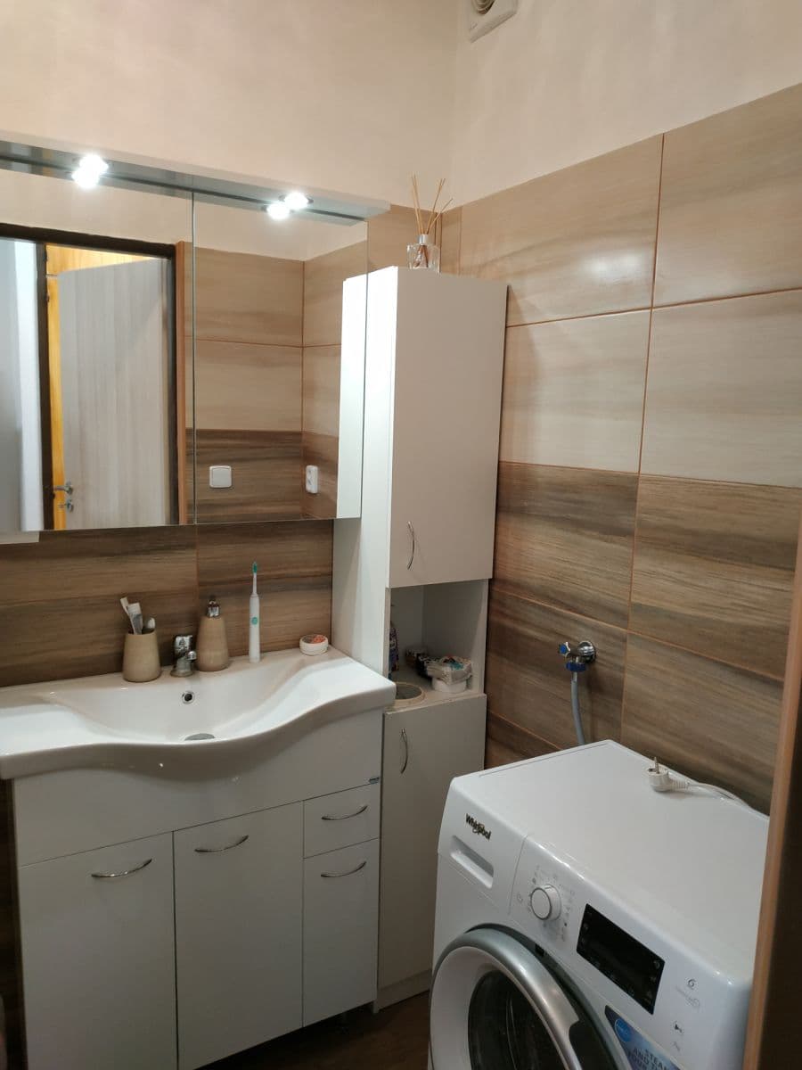 Pronájem bytu 2+kk 56 m², Na Kopci, Jedovnice, Jihomoravský kraj Pronájem bytu 2+kk 56 m², Na Kopci, Jedovnice, Jihomoravský kraj