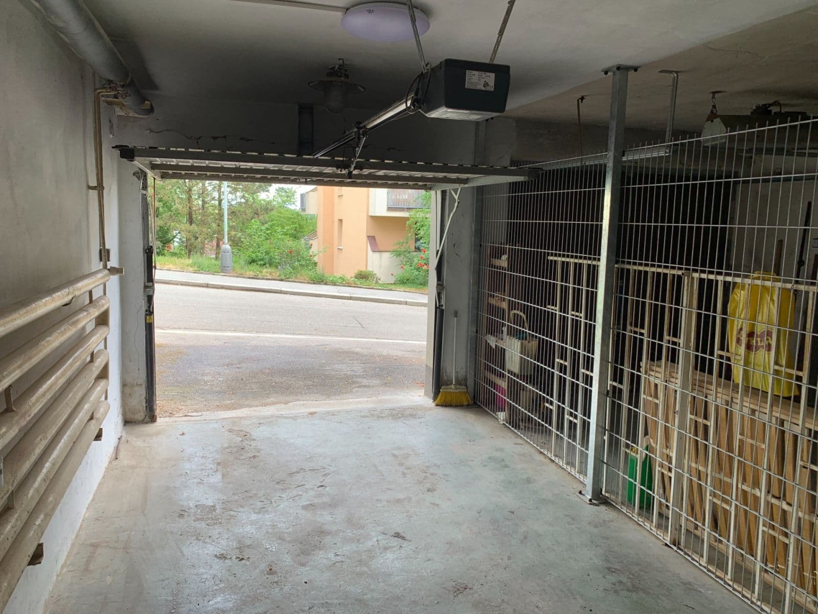 Pronájem garáže 16 m², Štorkánova, Praha, Praha Pronájem garáže 16 m², Štorkánova, Praha, Praha