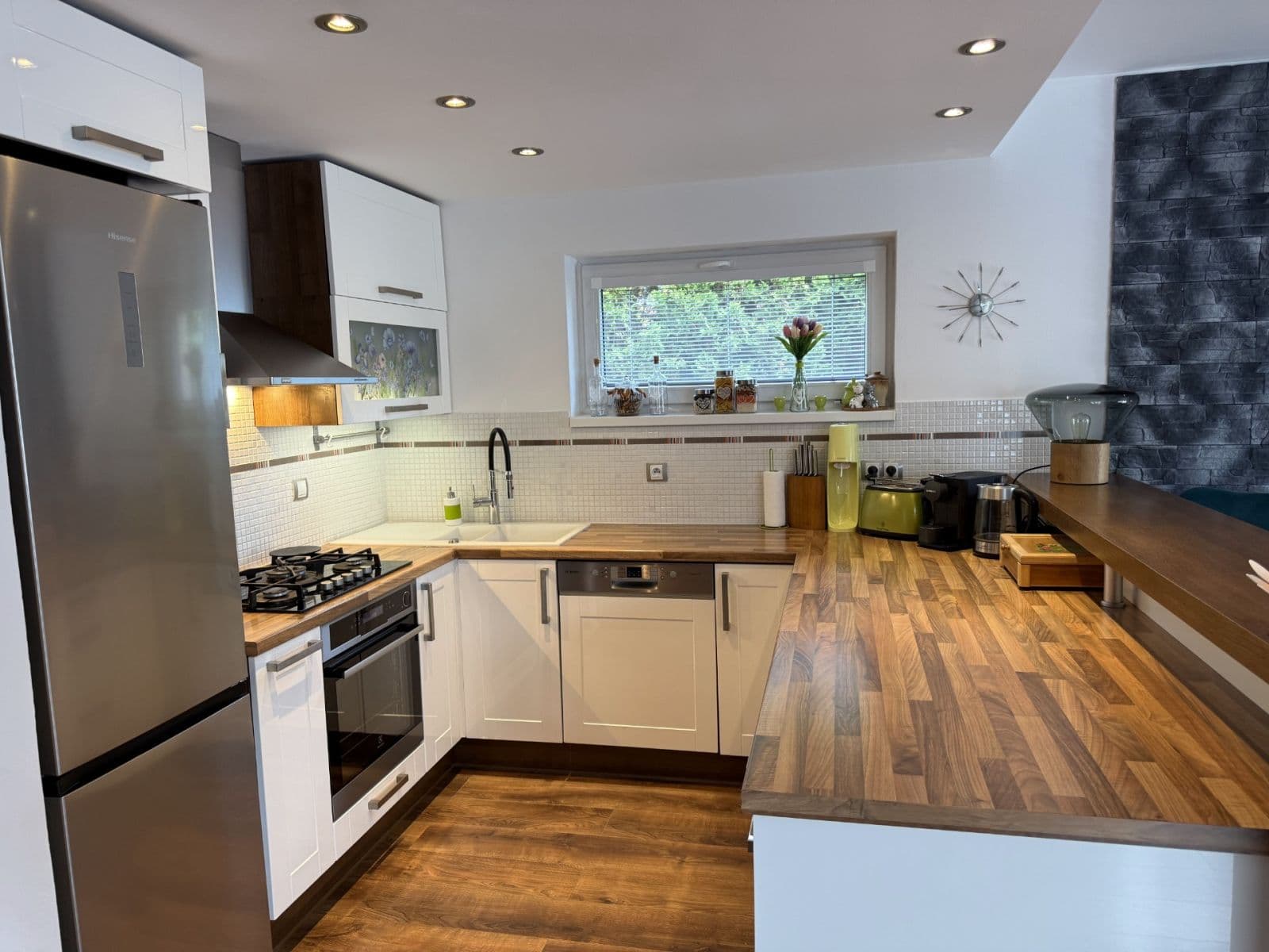 Prodej domu 150 m², pozemek 461 m², Cechovní, Jenštejn, Středočeský kraj Prodej domu 150 m², pozemek 461 m², Cechovní, Jenštejn, Středočeský kraj