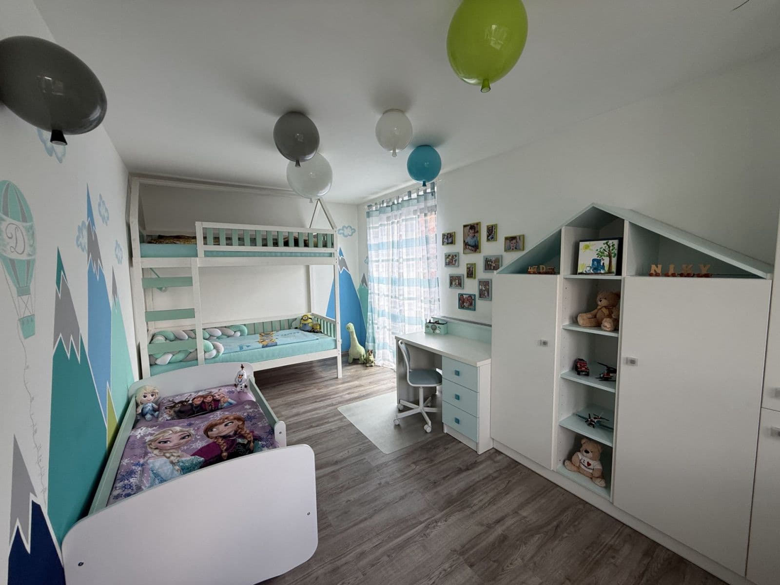 Prodej domu 150 m², pozemek 461 m², Cechovní, Jenštejn, Středočeský kraj Prodej domu 150 m², pozemek 461 m², Cechovní, Jenštejn, Středočeský kraj