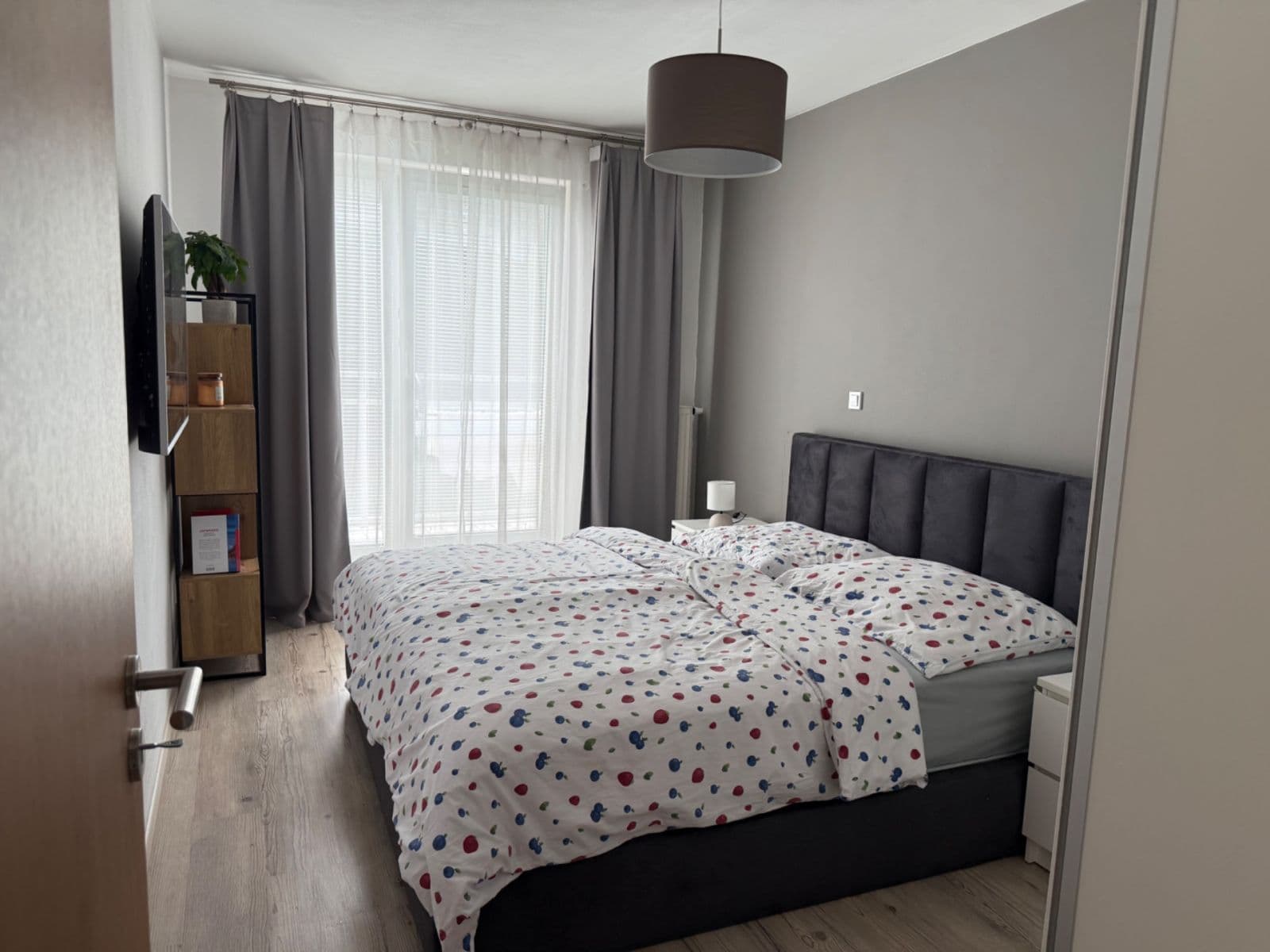 Pronájem bytu 2+kk 67 m², U Sportovní školy, Pardubice, Pardubický kraj Pronájem bytu 2+kk 67 m², U Sportovní školy, Pardubice, Pardubický kraj