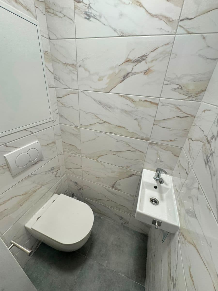 Pronájem bytu 3+1 70 m², Družstevní, Třebíč, Kraj Vysočina Pronájem bytu 3+1 70 m², Družstevní, Třebíč, Kraj Vysočina