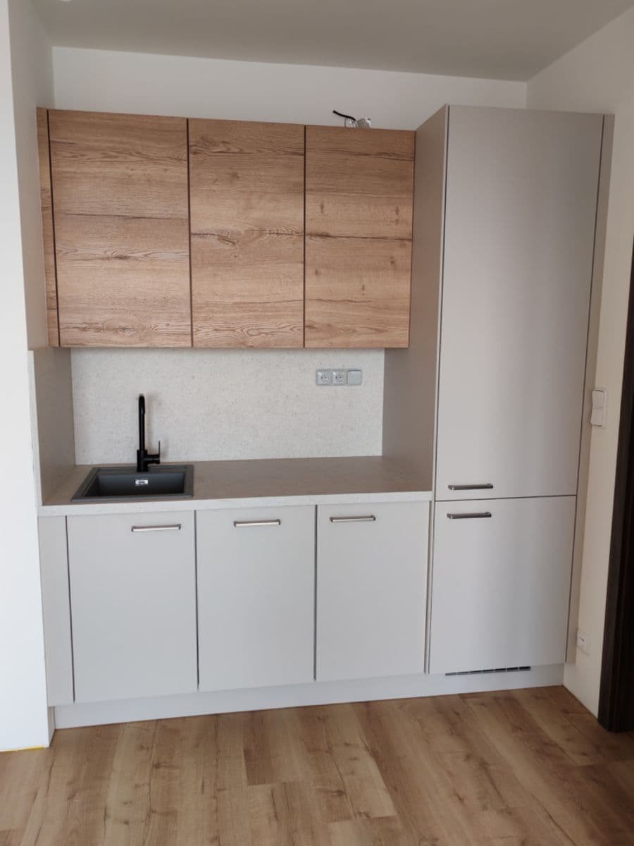 Pronájem bytu 2+kk 44 m², Honzíkova, Praha, Praha Pronájem bytu 2+kk 44 m², Honzíkova, Praha, Praha