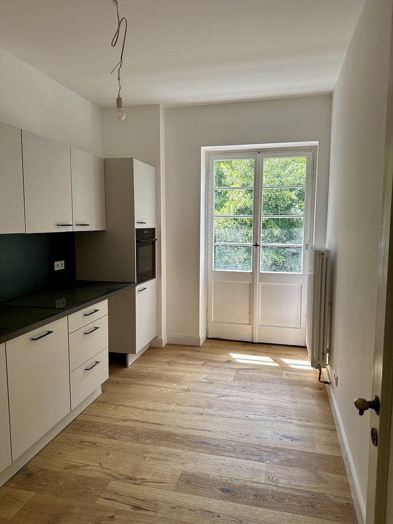 Pronájem bytu 5+1 140 m², Weberstraße 10, Bad Homburg vor der Höhe, Hessen Pronájem bytu 5+1 140 m², Weberstraße 10, Bad Homburg vor der Höhe, Hessen