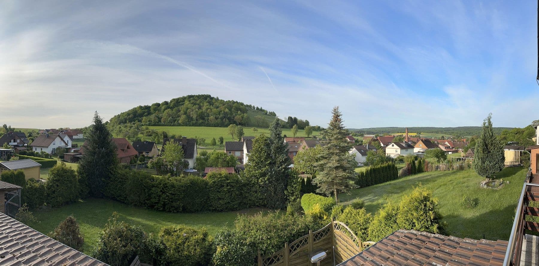 Prodej domu 230 m², pozemek 750 m², Am Hainberg 42, Moringen, Dolní Sasko Prodej domu 230 m², pozemek 750 m², Am Hainberg 42, Moringen, Dolní Sasko