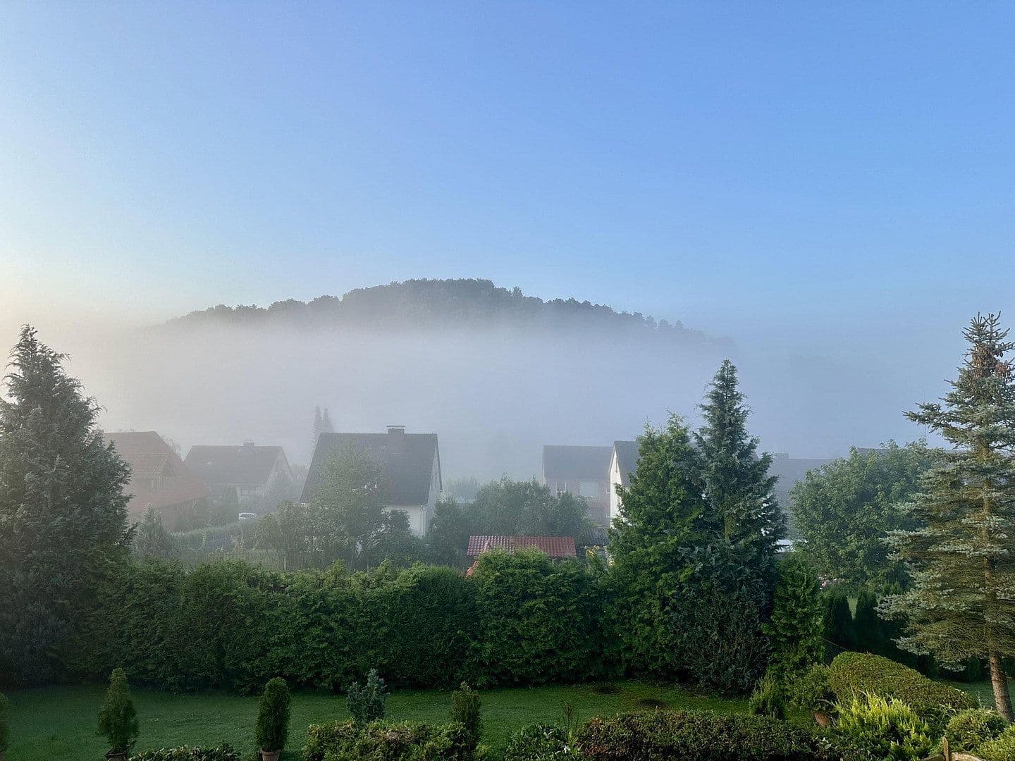 Prodej domu 230 m², pozemek 750 m², Am Hainberg 42, Moringen, Dolní Sasko Prodej domu 230 m², pozemek 750 m², Am Hainberg 42, Moringen, Dolní Sasko