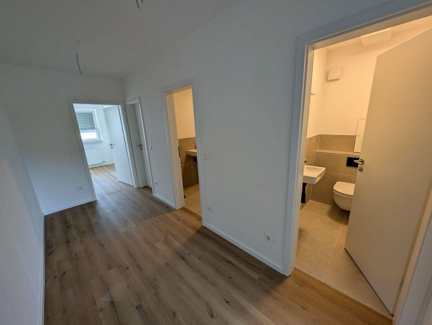 Pronájem bytu 4+1 96 m², Stöckhofstraße 1, Leonberg, Bádensko-Württembersko Pronájem bytu 4+1 96 m², Stöckhofstraße 1, Leonberg, Bádensko-Württembersko