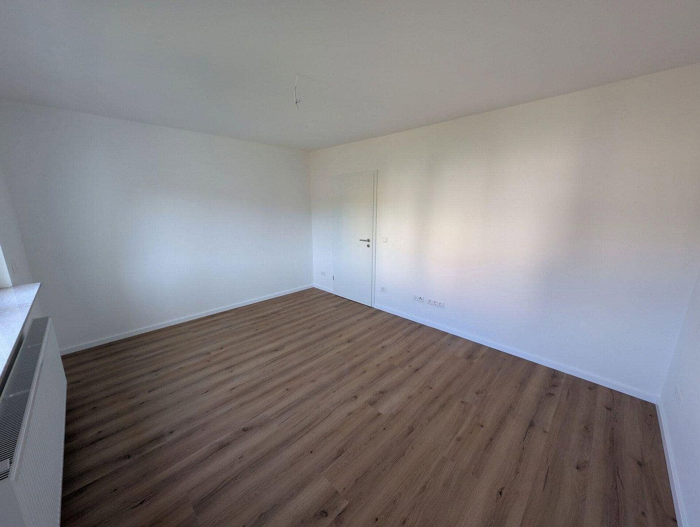 Pronájem bytu 4+1 96 m², Stöckhofstraße 1, Leonberg, Bádensko-Württembersko Pronájem bytu 4+1 96 m², Stöckhofstraße 1, Leonberg, Bádensko-Württembersko