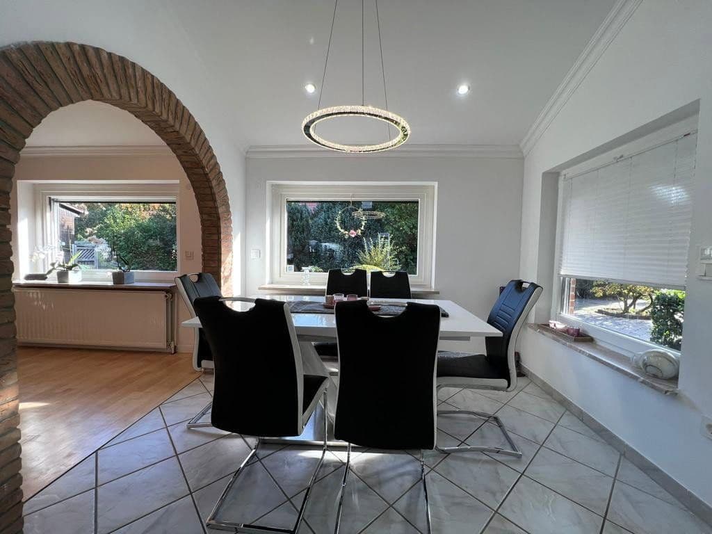 Pronájem domu 214 m², pozemek 740 m², Hagen im Bremischen, Dolní Sasko Pronájem domu 214 m², pozemek 740 m², Hagen im Bremischen, Dolní Sasko