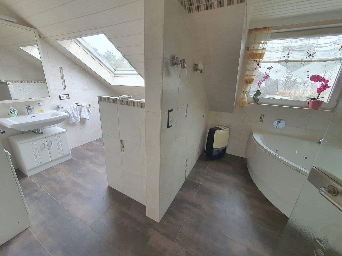 Pronájem domu 214 m², pozemek 740 m², Hagen im Bremischen, Dolní Sasko Pronájem domu 214 m², pozemek 740 m², Hagen im Bremischen, Dolní Sasko