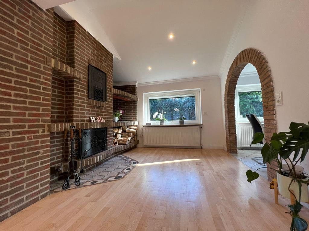 Pronájem domu 214 m², pozemek 740 m², Hagen im Bremischen, Dolní Sasko Pronájem domu 214 m², pozemek 740 m², Hagen im Bremischen, Dolní Sasko