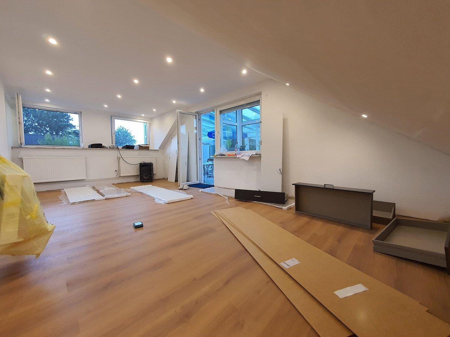 Pronájem domu 214 m², pozemek 740 m², Hagen im Bremischen, Dolní Sasko Pronájem domu 214 m², pozemek 740 m², Hagen im Bremischen, Dolní Sasko