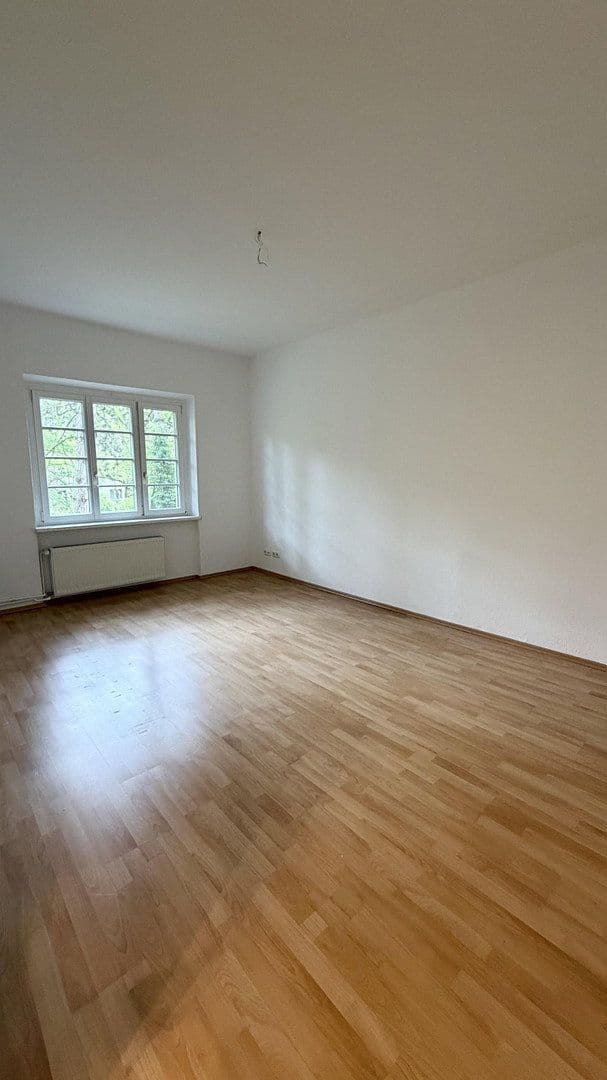Prodej bytu 3+1 64 m², Laehrscher Jagdweg, Berlin, Berlín Prodej bytu 3+1 64 m², Laehrscher Jagdweg, Berlin, Berlín
