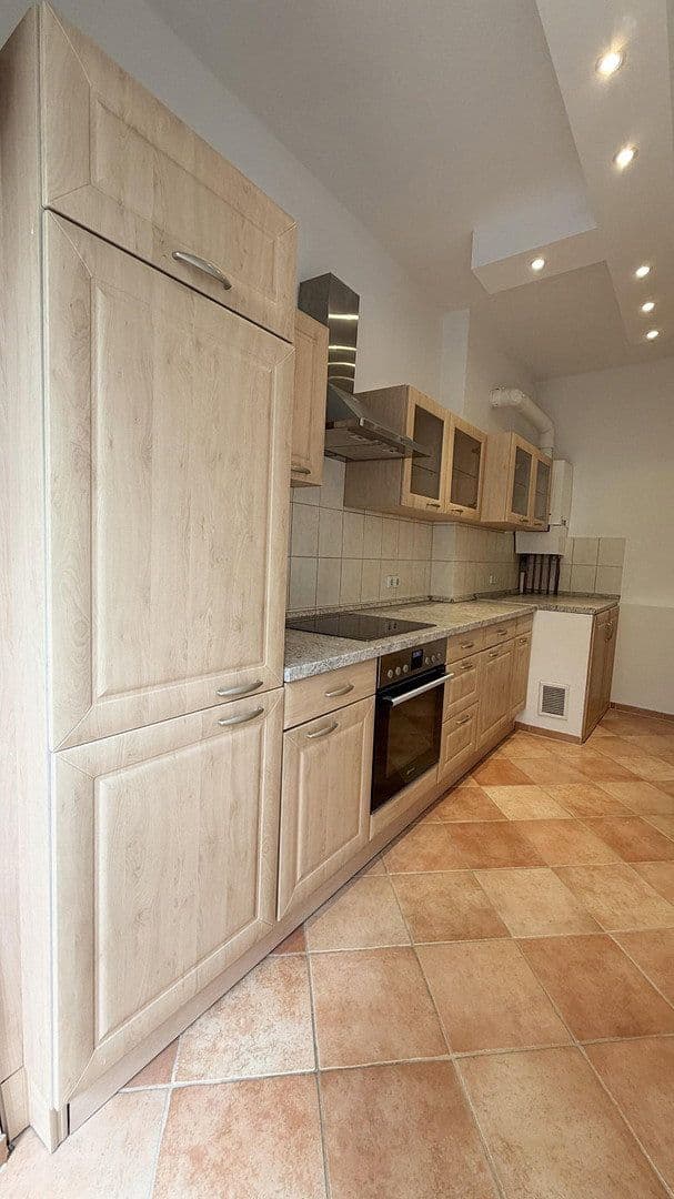 Prodej bytu 3+1 64 m², Laehrscher Jagdweg, Berlin, Berlín Prodej bytu 3+1 64 m², Laehrscher Jagdweg, Berlin, Berlín