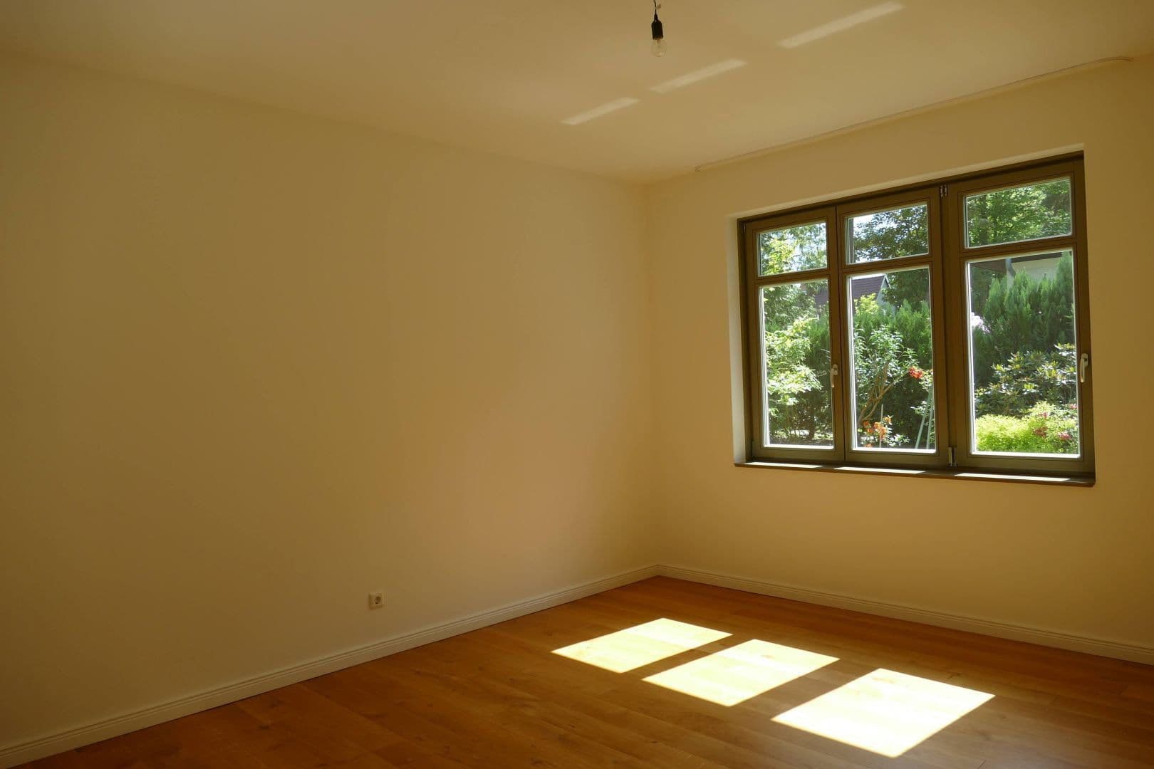 Prodej domu 158 m², pozemek 1.593 m², Bad Saarow, Braniborsko Prodej domu 158 m², pozemek 1.593 m², Bad Saarow, Braniborsko