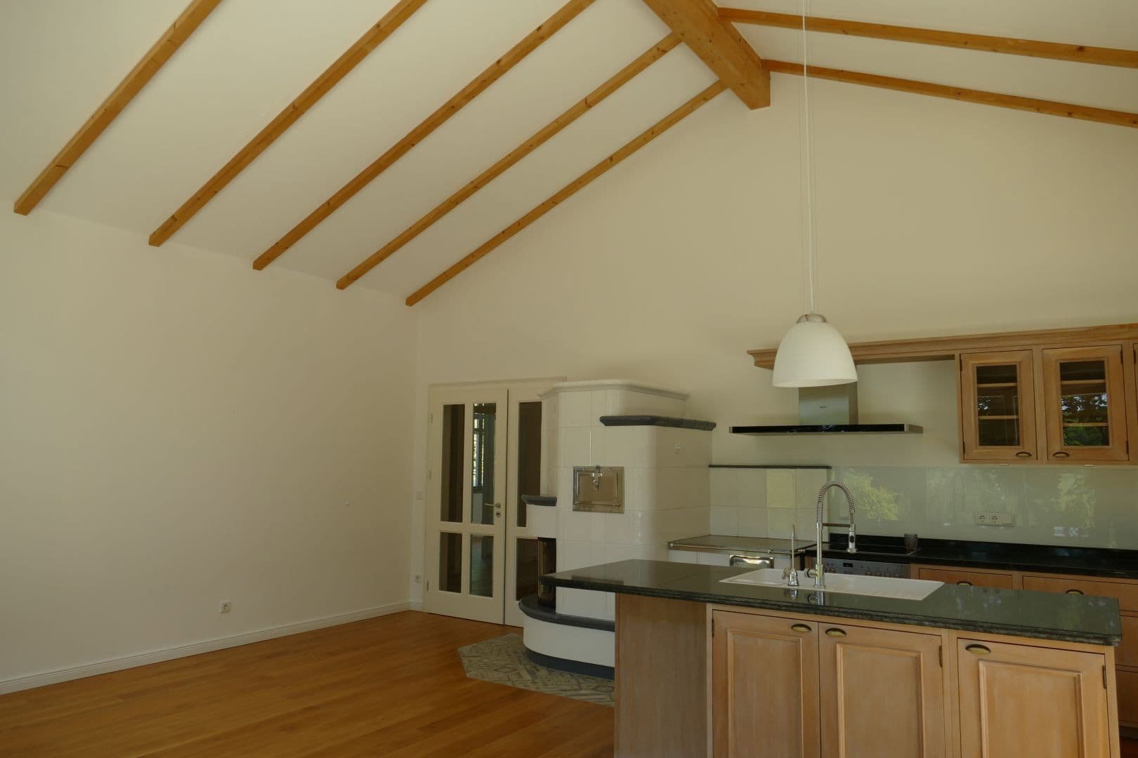 Prodej domu 158 m², pozemek 1.593 m², Bad Saarow, Braniborsko Prodej domu 158 m², pozemek 1.593 m², Bad Saarow, Braniborsko