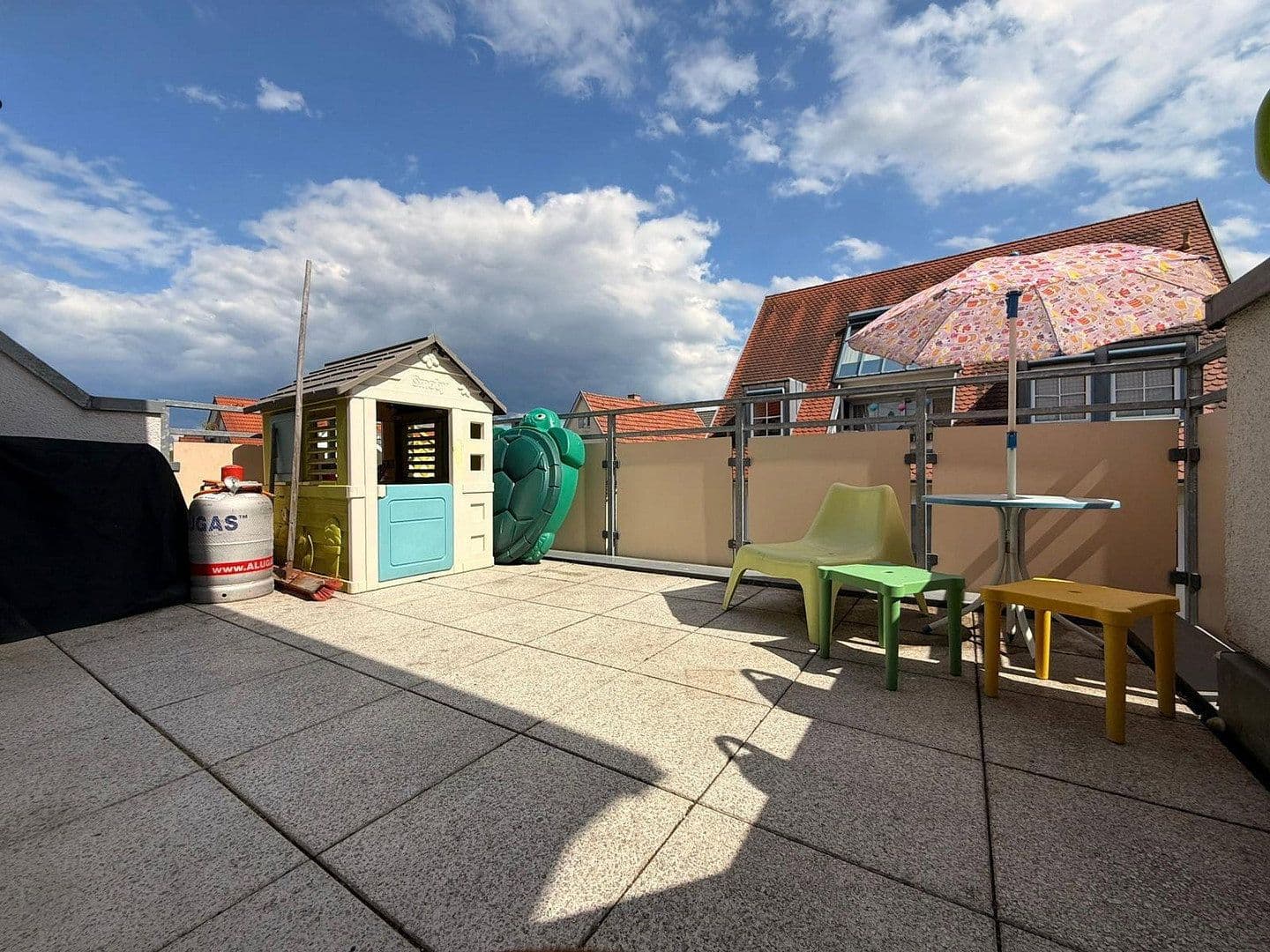 Prodej bytu 4+kk 99 m², Freiberg am Neckar, Bádensko-Württembersko Prodej bytu 4+kk 99 m², Freiberg am Neckar, Bádensko-Württembersko