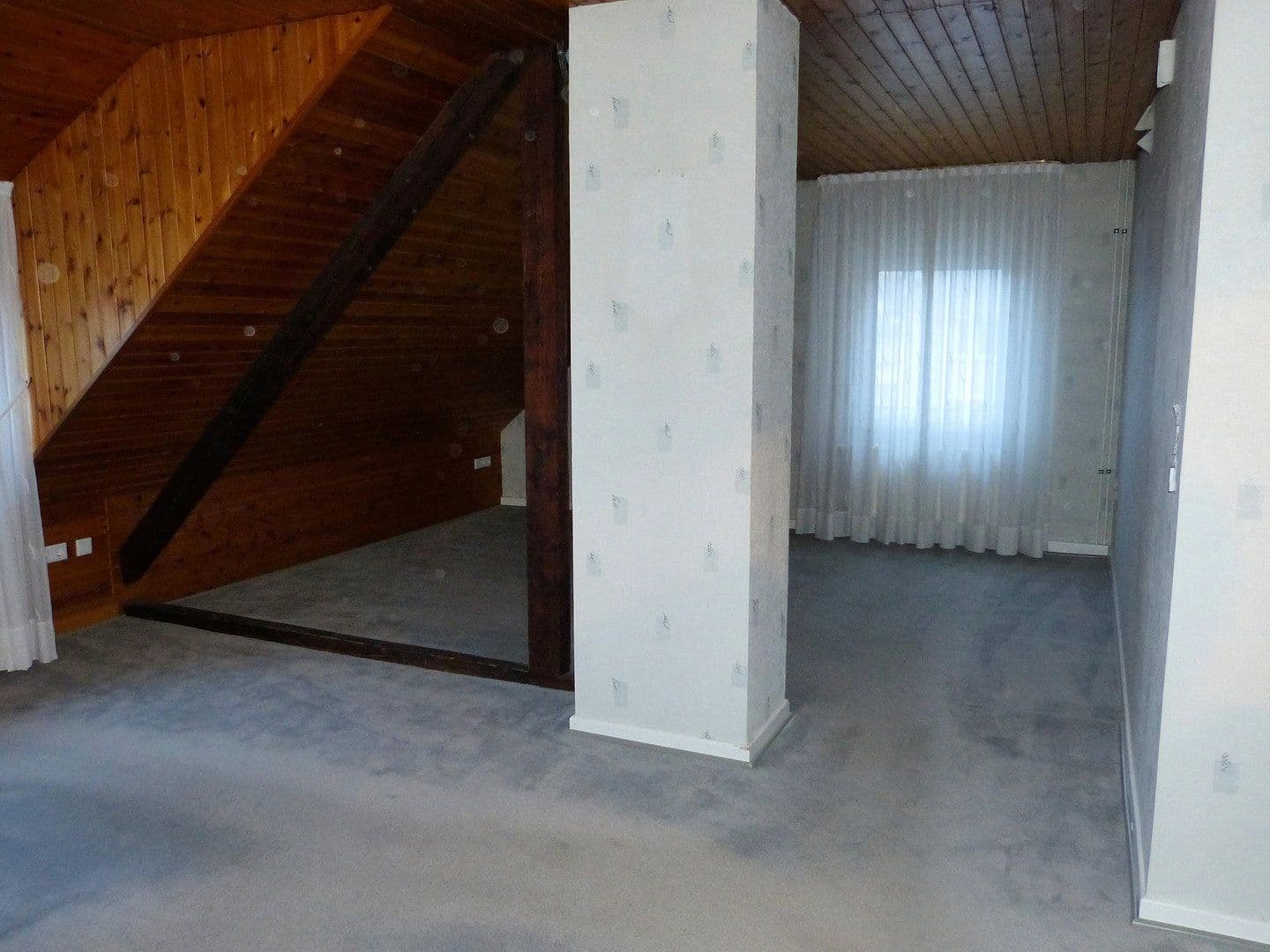 Pronájem bytu 5+1 145 m², Hägener Straße 61, Remscheid, Severní Porýní-Vestfálsko Pronájem bytu 5+1 145 m², Hägener Straße 61, Remscheid, Severní Porýní-Vestfálsko