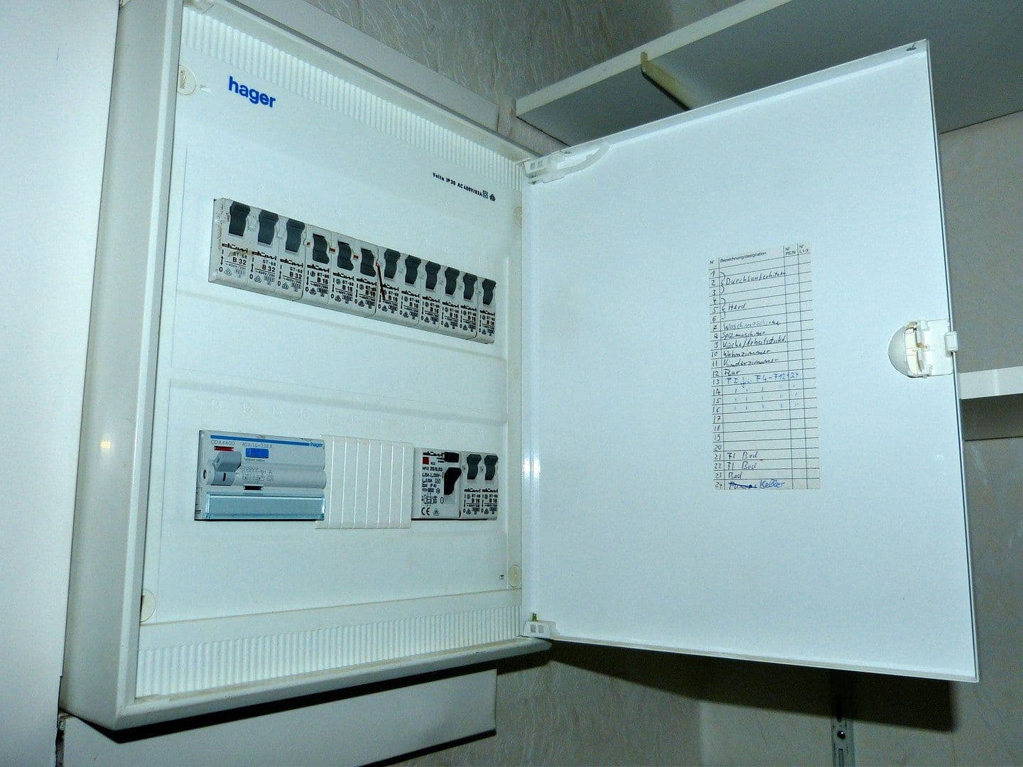 Pronájem bytu 5+1 145 m², Hägener Straße 61, Remscheid, Severní Porýní-Vestfálsko Pronájem bytu 5+1 145 m², Hägener Straße 61, Remscheid, Severní Porýní-Vestfálsko
