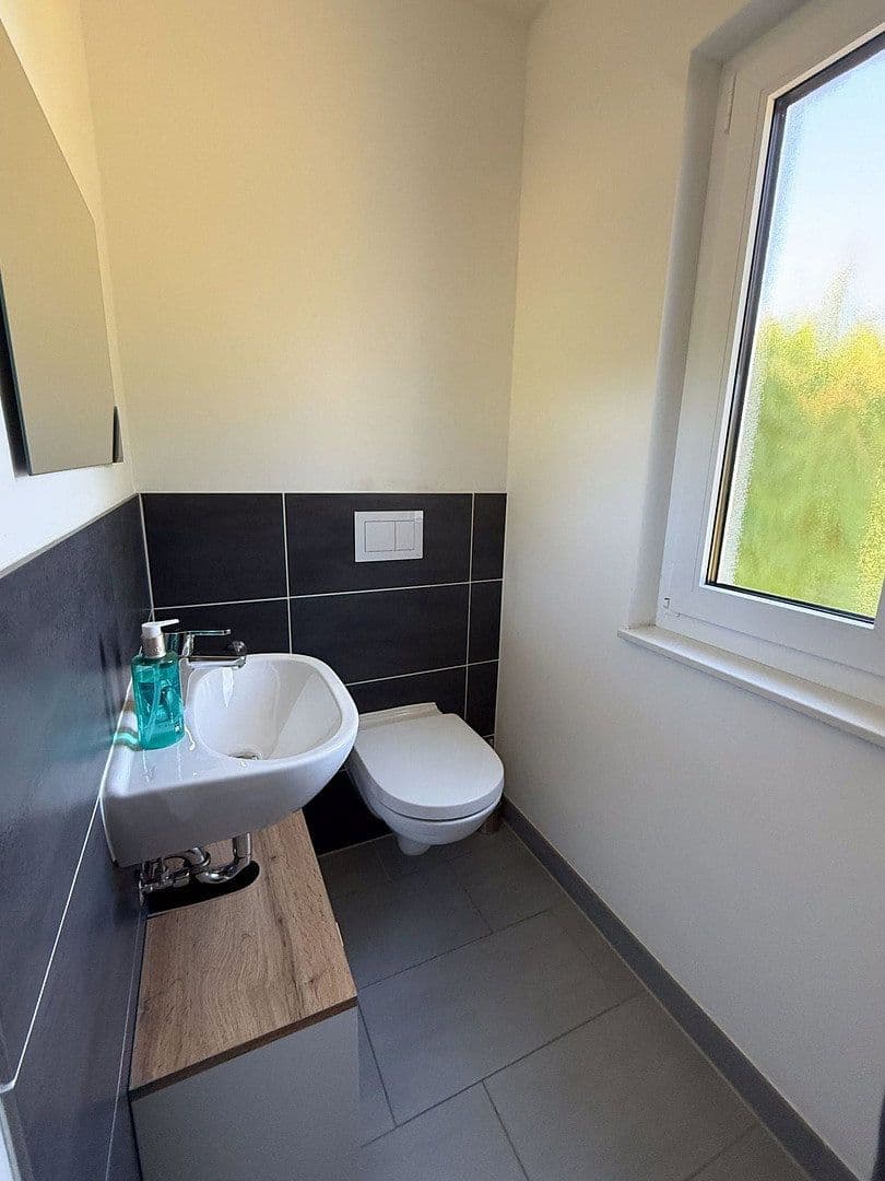 Prodej domu 125 m², pozemek 315 m², Weichs, Bavorsko Prodej domu 125 m², pozemek 315 m², Weichs, Bavorsko