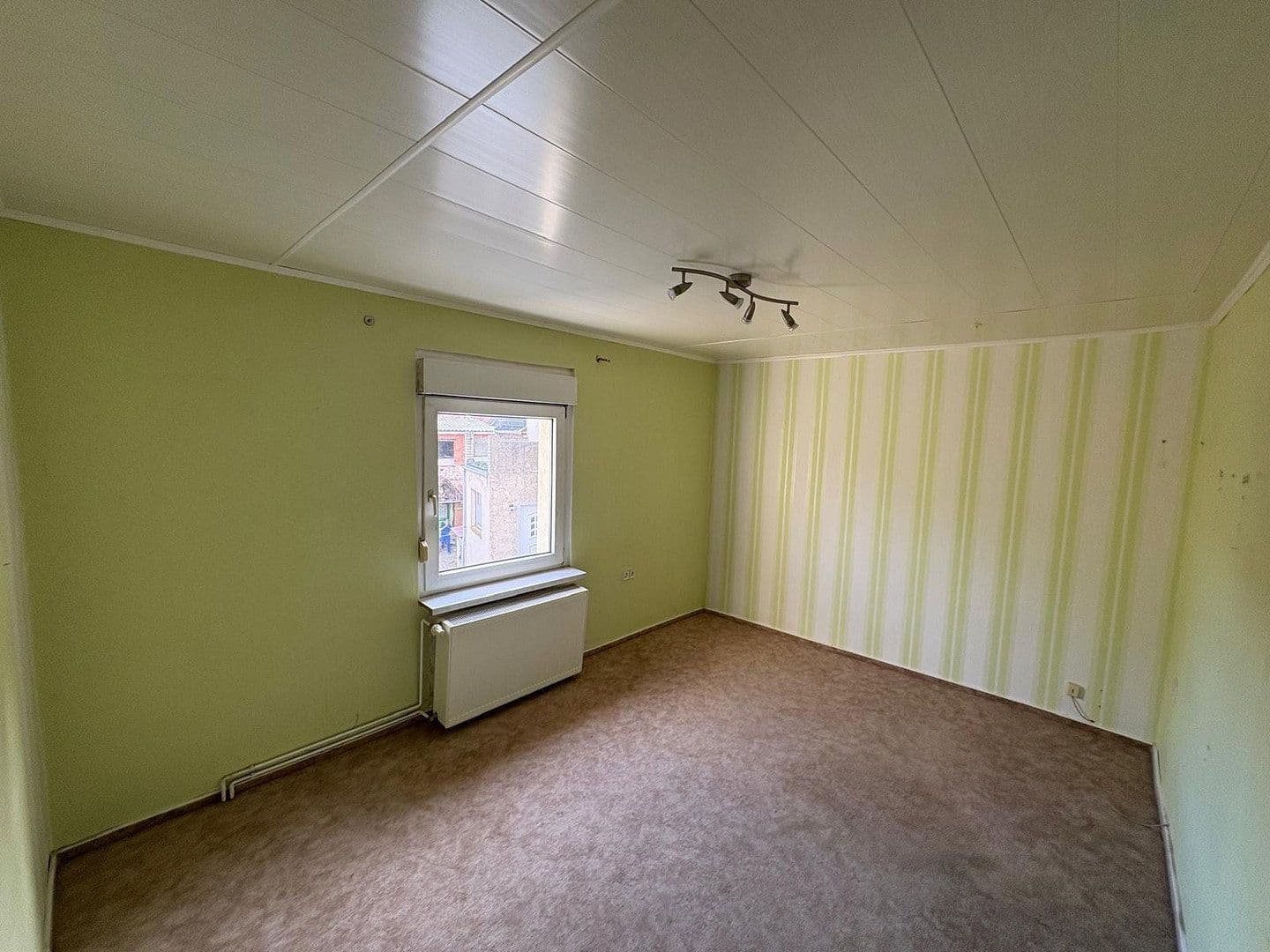Prodej domu 250 m², pozemek 590 m², Steinweg 21, Hötensleben, Sasko-Anhaltsko Prodej domu 250 m², pozemek 590 m², Steinweg 21, Hötensleben, Sasko-Anhaltsko