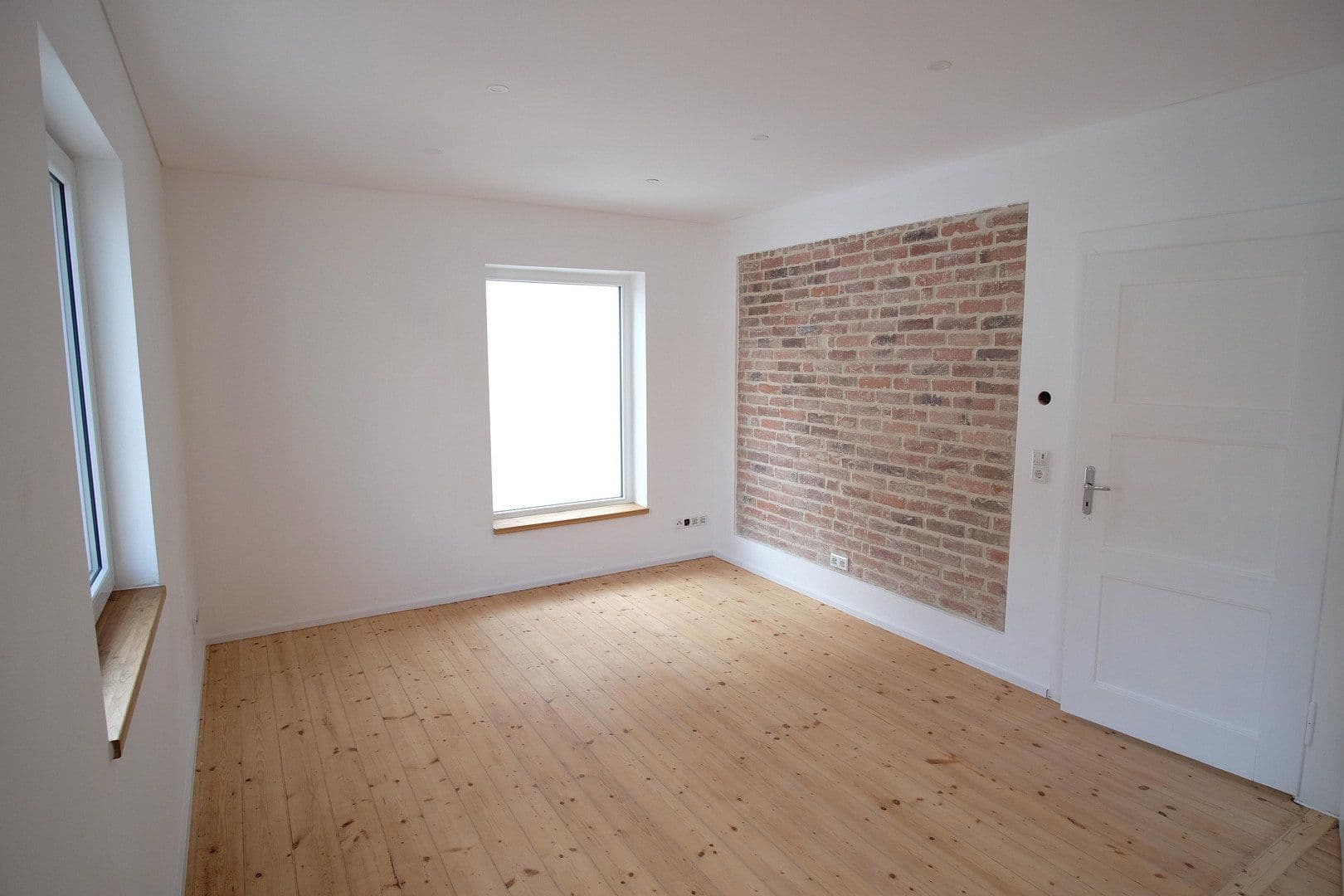 Prodej domu 127 m², pozemek 387 m², Dreieich, Hessen Prodej domu 127 m², pozemek 387 m², Dreieich, Hessen