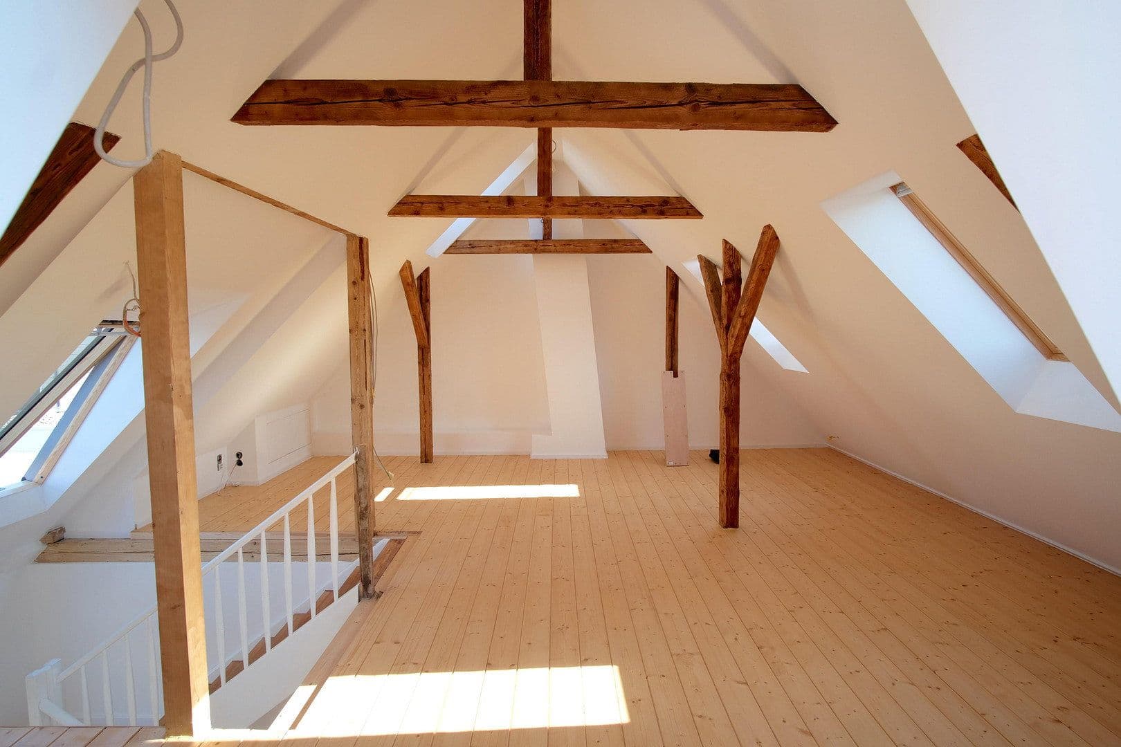 Prodej domu 127 m², pozemek 387 m², Dreieich, Hessen Prodej domu 127 m², pozemek 387 m², Dreieich, Hessen