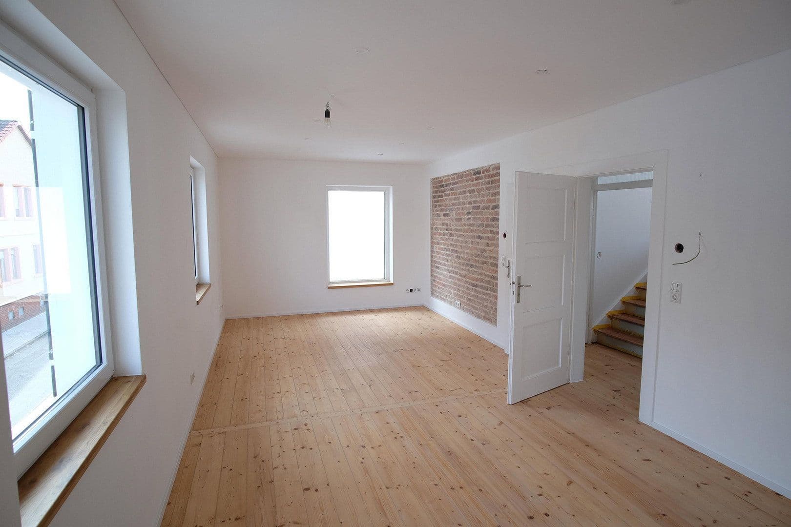 Prodej domu 127 m², pozemek 387 m², Dreieich, Hessen Prodej domu 127 m², pozemek 387 m², Dreieich, Hessen