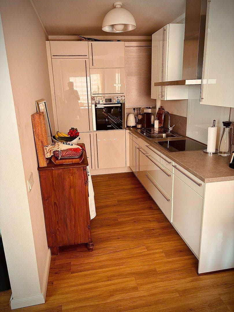 Prodej bytu 2+1 62 m², Hamburg, Hamburg Prodej bytu 2+1 62 m², Hamburg, Hamburg