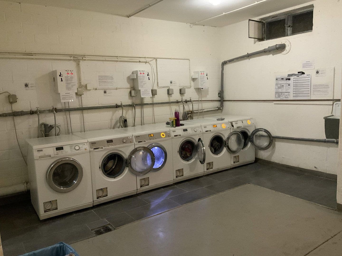 Prodej bytu 1+1 19 m², Richard-Schirrmann-Straße 12, Mainz, Porýní-Falc Prodej bytu 1+1 19 m², Richard-Schirrmann-Straße 12, Mainz, Porýní-Falc