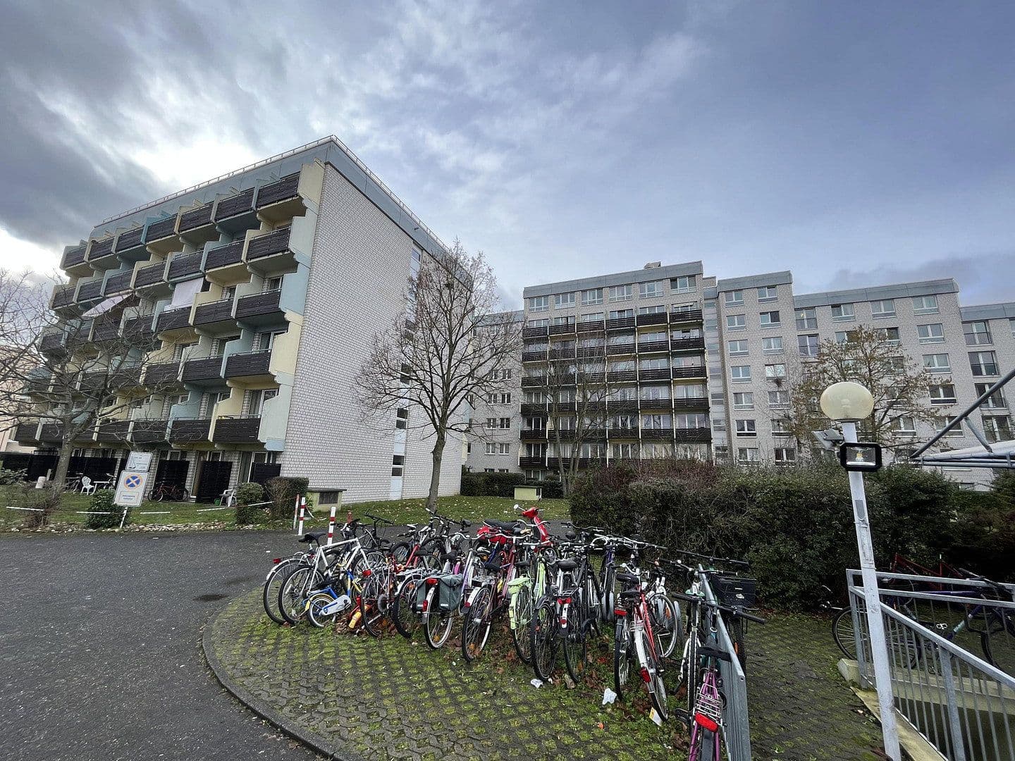 Prodej bytu 1+1 19 m², Richard-Schirrmann-Straße 12, Mainz, Porýní-Falc Prodej bytu 1+1 19 m², Richard-Schirrmann-Straße 12, Mainz, Porýní-Falc