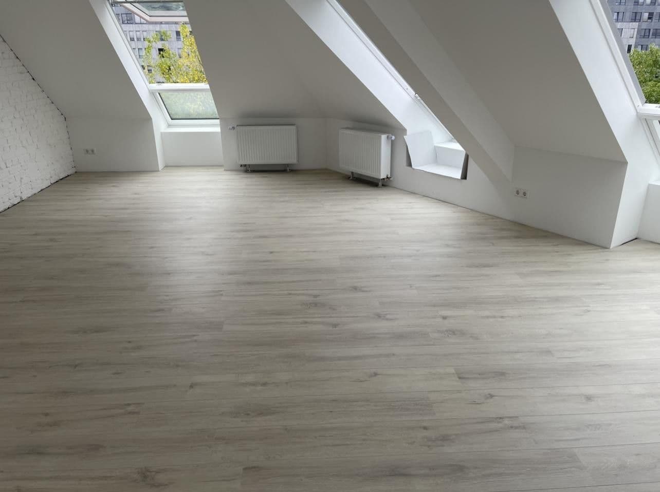 Prodej bytu 5+1 180 m², Berlin Mitte, Berlín Prodej bytu 5+1 180 m², Berlin Mitte, Berlín