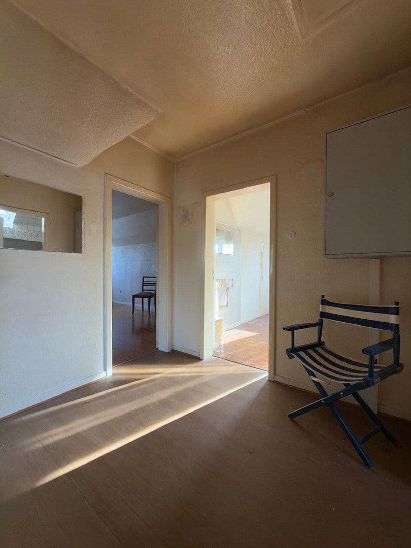 Prodej domu 120 m², pozemek 615 m², Klosterstraße 12, Mengerskirchen, Hessen Prodej domu 120 m², pozemek 615 m², Klosterstraße 12, Mengerskirchen, Hessen