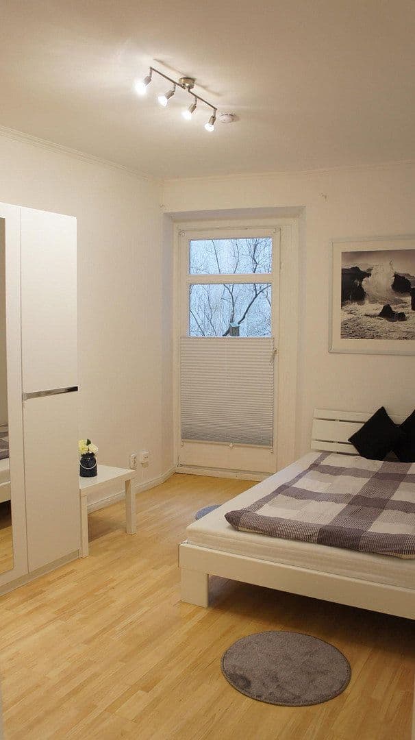 Pronájem bytu 2+1 45 m², Hamburg, Hamburg Pronájem bytu 2+1 45 m², Hamburg, Hamburg