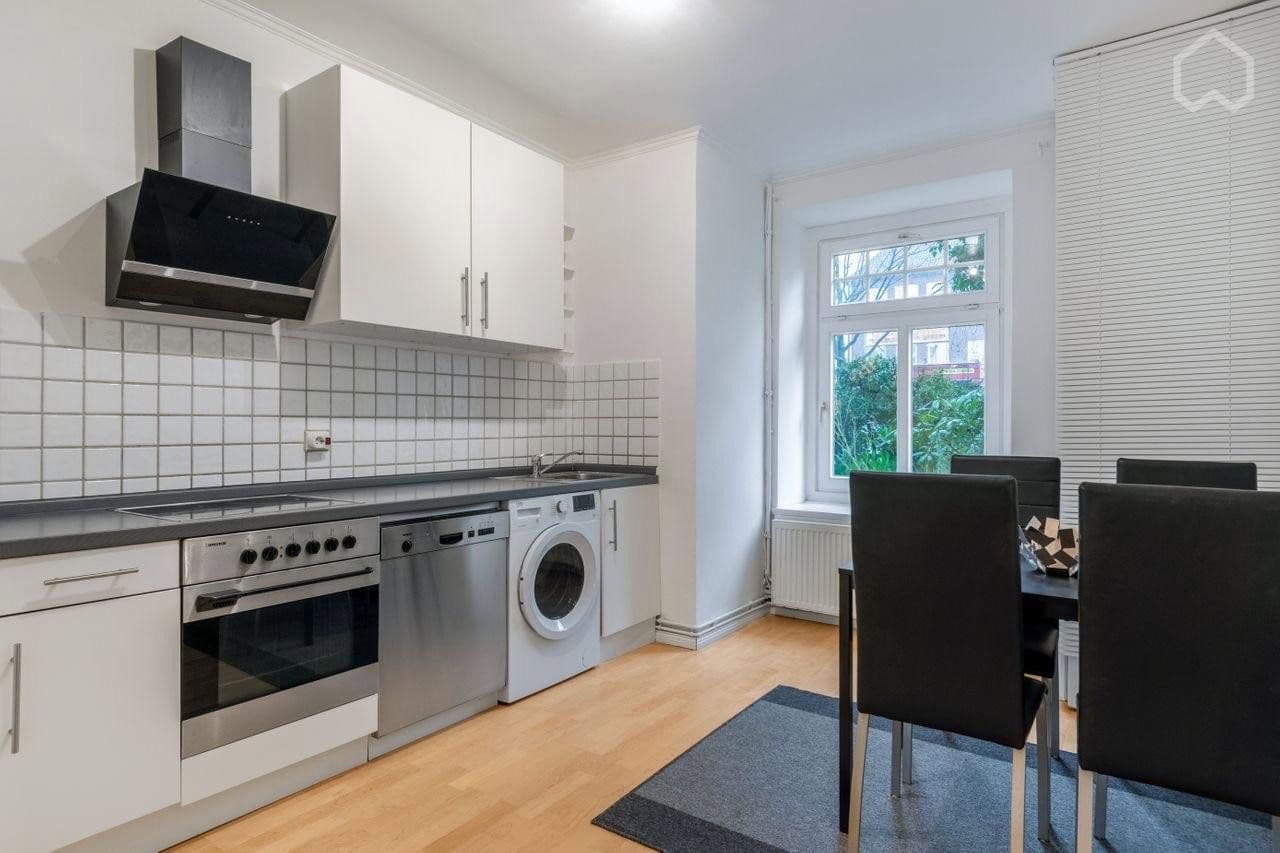 Pronájem bytu 2+1 45 m², Hamburg, Hamburg Pronájem bytu 2+1 45 m², Hamburg, Hamburg