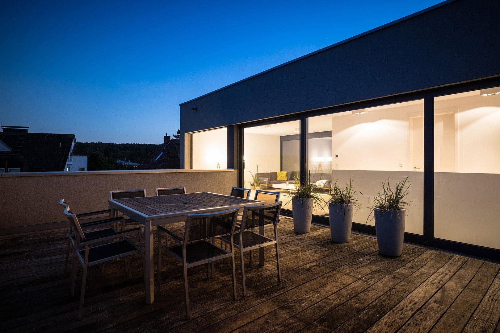 Prodej domu 680 m², pozemek 905 m², Brüder-Grimm-Straße 5, Oberursel (Taunus), Hessen Prodej domu 680 m², pozemek 905 m², Brüder-Grimm-Straße 5, Oberursel (Taunus), Hessen