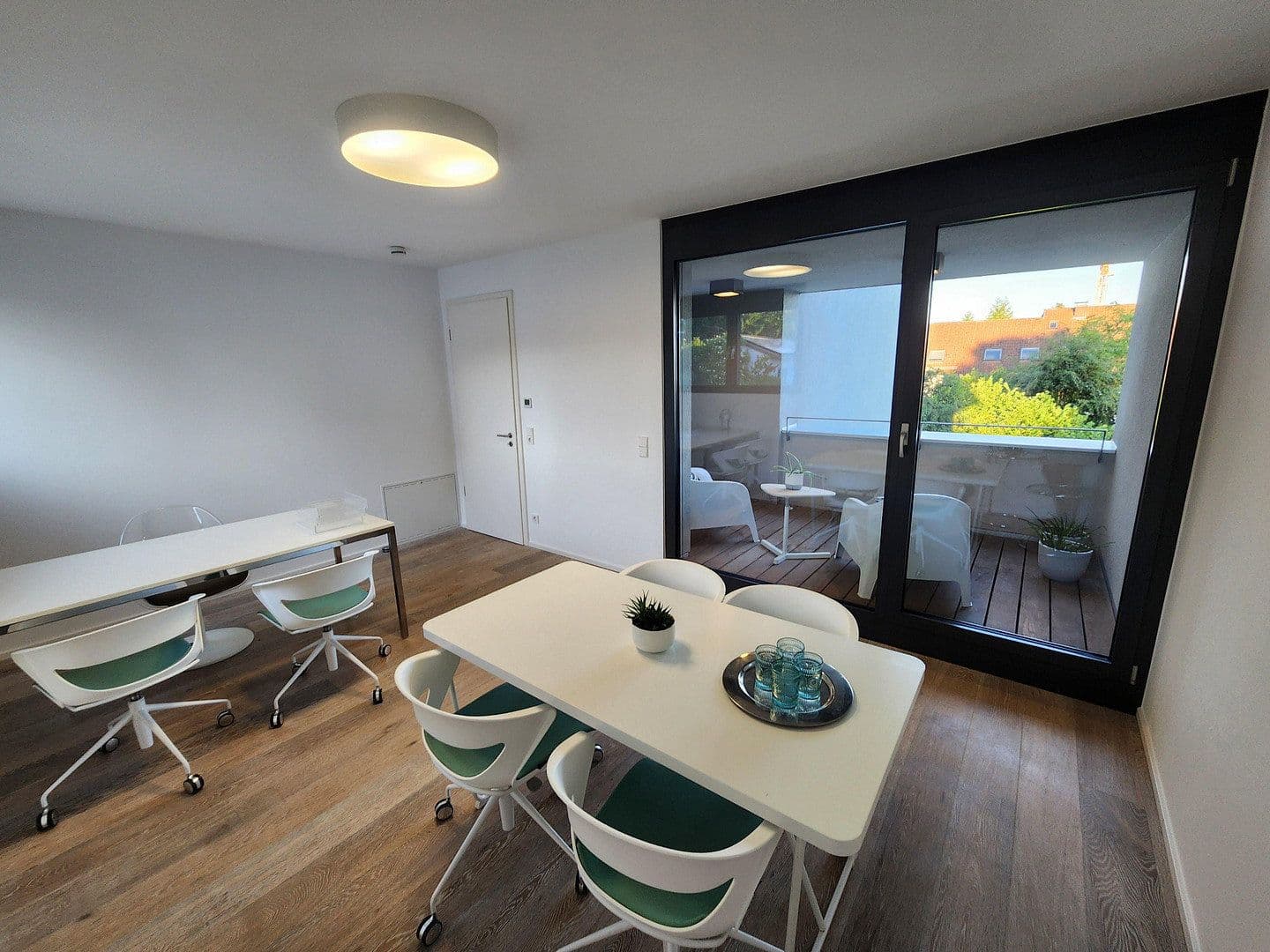 Prodej domu 680 m², pozemek 905 m², Brüder-Grimm-Straße 5, Oberursel (Taunus), Hessen Prodej domu 680 m², pozemek 905 m², Brüder-Grimm-Straße 5, Oberursel (Taunus), Hessen