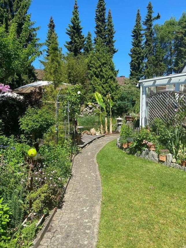 Prodej domu 225 m², pozemek 1.602 m², Celle, Dolní Sasko Prodej domu 225 m², pozemek 1.602 m², Celle, Dolní Sasko