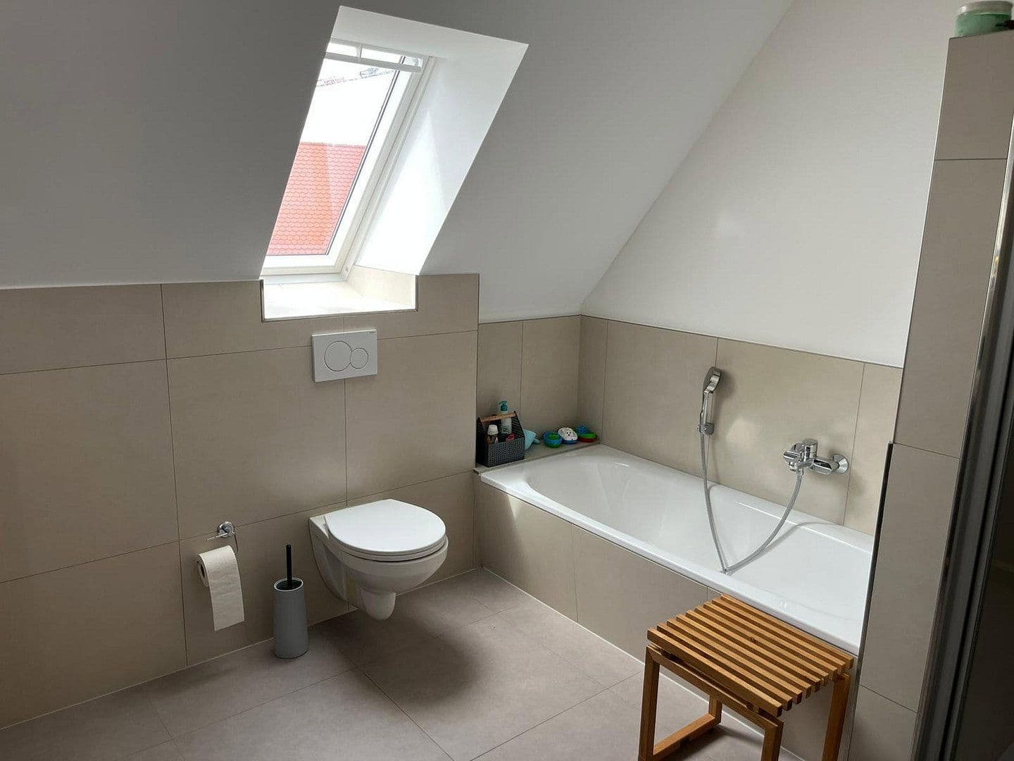 Pronájem bytu 3+kk 109 m², Ulrichstr. 10, Abensberg, Bavorsko Pronájem bytu 3+kk 109 m², Ulrichstr. 10, Abensberg, Bavorsko