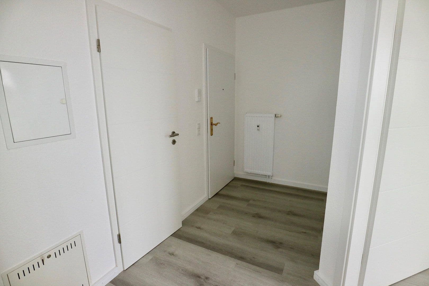 Pronájem bytu 2+1 45 m², Goethestraße 12, Eisenberg (Pfalz), Porýní-Falc Pronájem bytu 2+1 45 m², Goethestraße 12, Eisenberg (Pfalz), Porýní-Falc