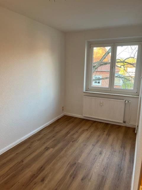 Prodej bytu 3+1 53 m², Neubrandenburg, Mecklenburg-Vorpommern Prodej bytu 3+1 53 m², Neubrandenburg, Mecklenburg-Vorpommern