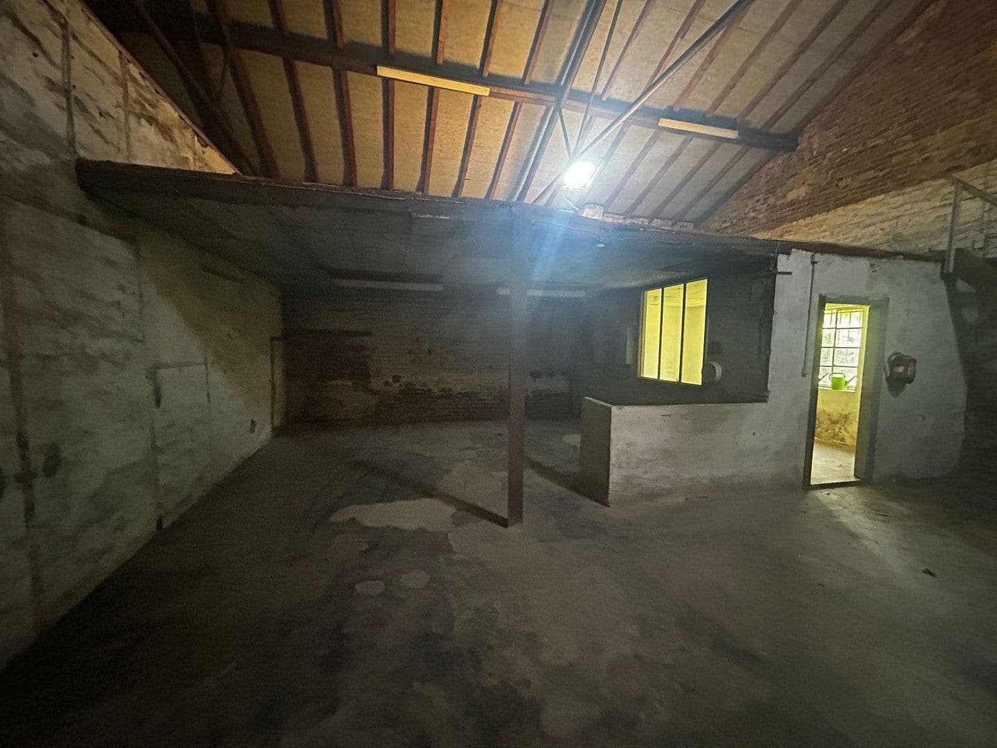 Pronájem nebytového prostoru 350 m², Königsstraße 72, Mönchengladbach, Severní Porýní-Vestfálsko Pronájem nebytového prostoru 350 m², Königsstraße 72, Mönchengladbach, Severní Porýní-Vestfálsko