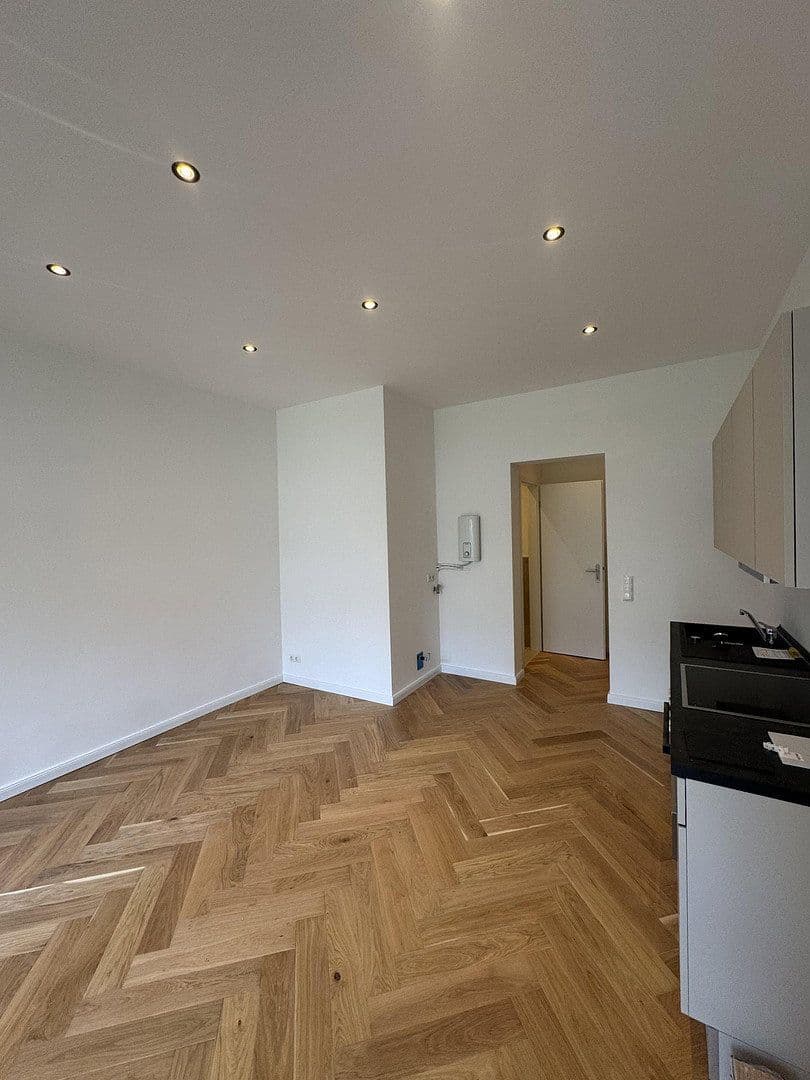 Pronájem bytu 1+1 35 m², Maria-Louisen-Straße 7, Hamburg, Hamburg Pronájem bytu 1+1 35 m², Maria-Louisen-Straße 7, Hamburg, Hamburg