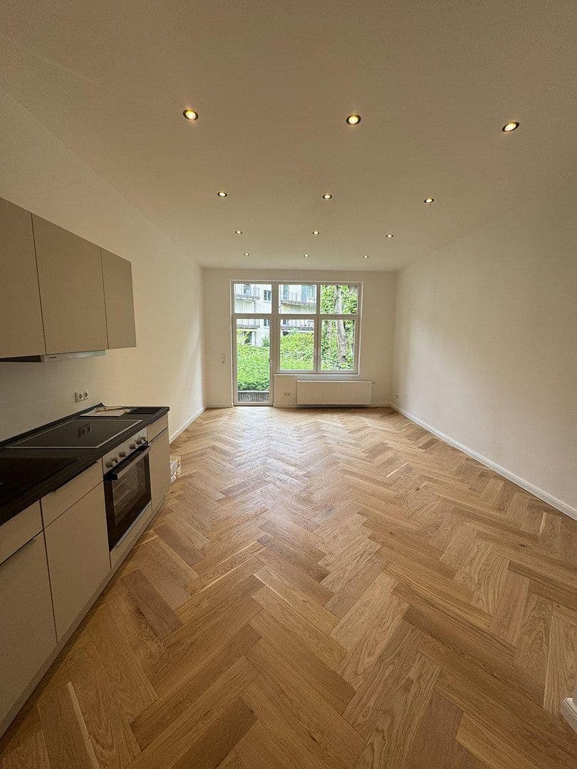 Pronájem bytu 1+1 35 m², Maria-Louisen-Straße 7, Hamburg, Hamburg Pronájem bytu 1+1 35 m², Maria-Louisen-Straße 7, Hamburg, Hamburg