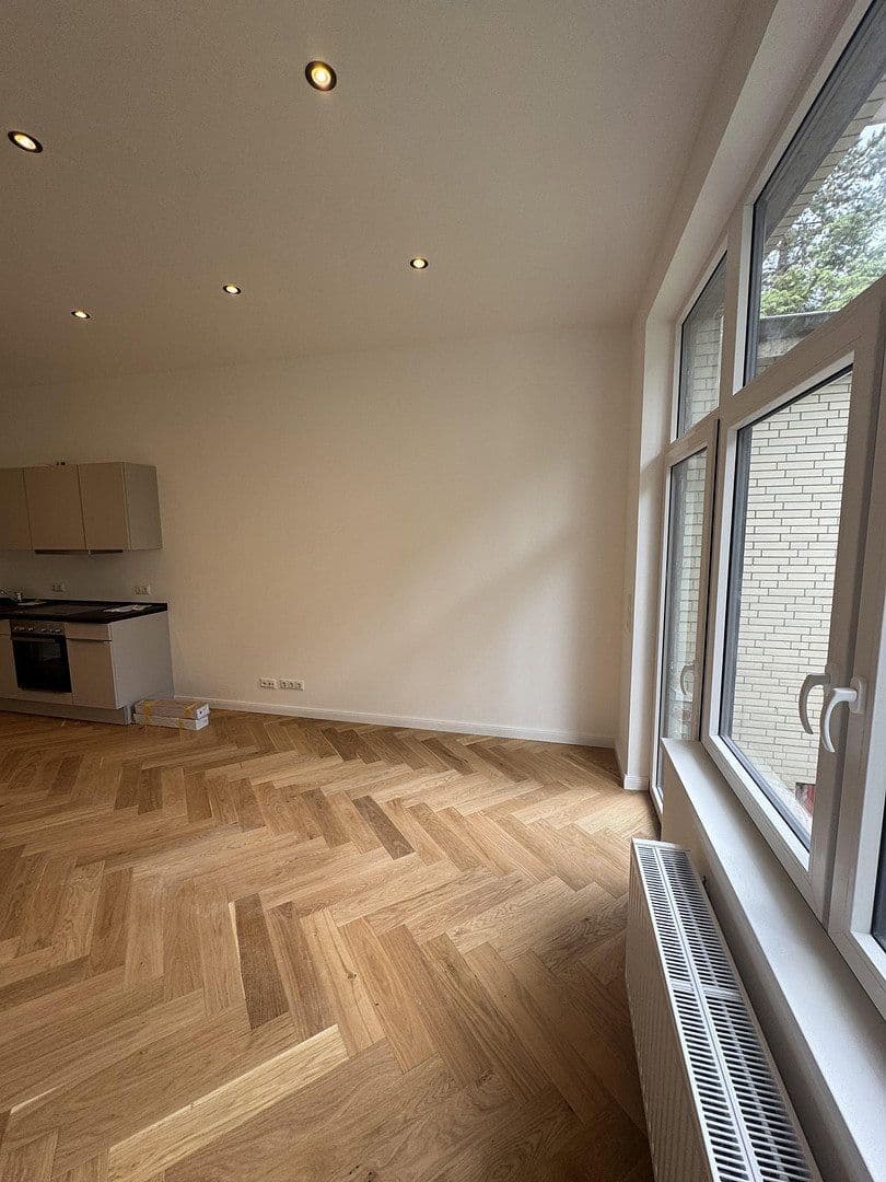 Pronájem bytu 1+1 35 m², Maria-Louisen-Straße 7, Hamburg, Hamburg Pronájem bytu 1+1 35 m², Maria-Louisen-Straße 7, Hamburg, Hamburg